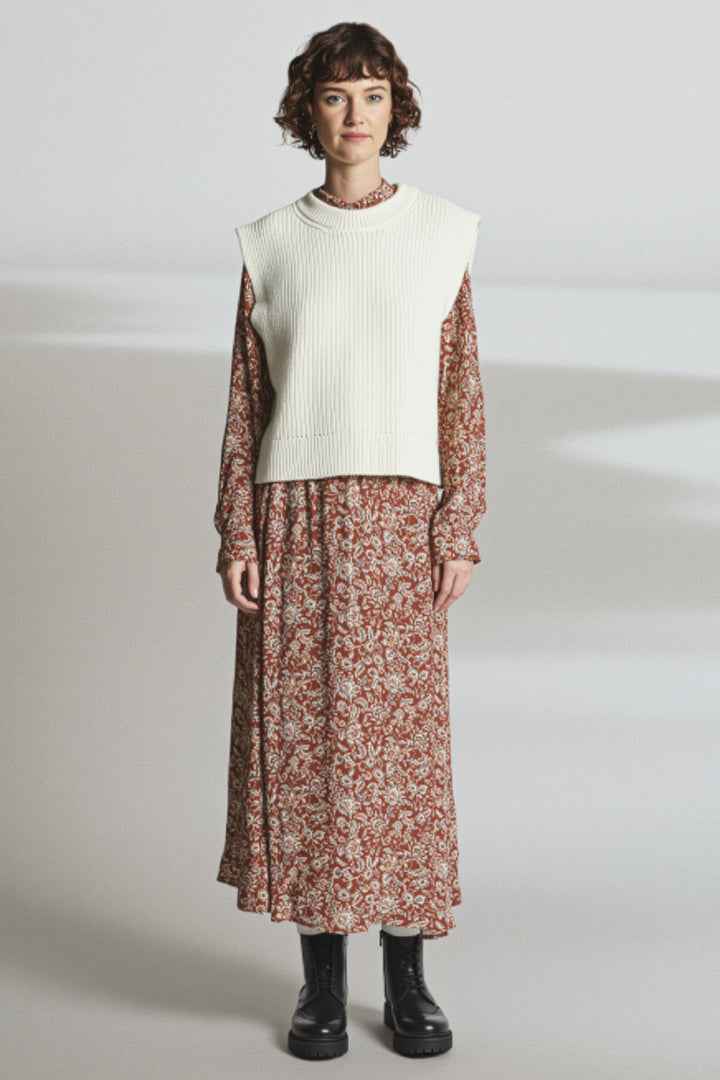 Mat De Misaine Tadi Calcaire Cream Sleeveless Jumper 25H-TADI SM-586 U15