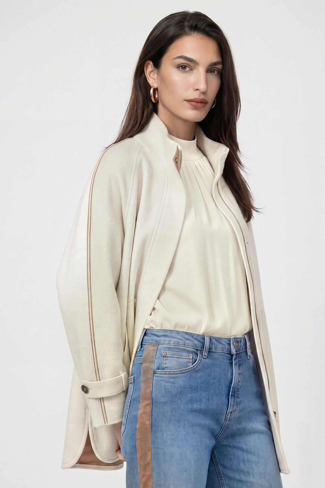 Monari Antique White Jacket 809951, front view of the longline swing jacket with tan piping detail