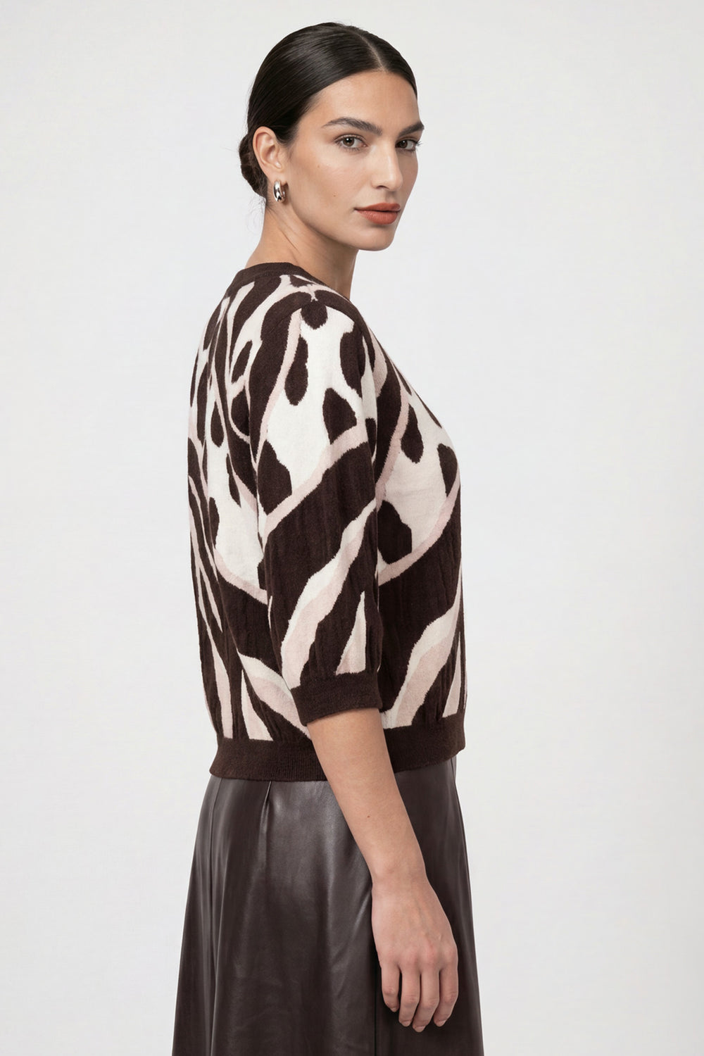 Monari Black Coffee Pattern Jumper 810069, side view showing the fitted waist and balloon sleeve