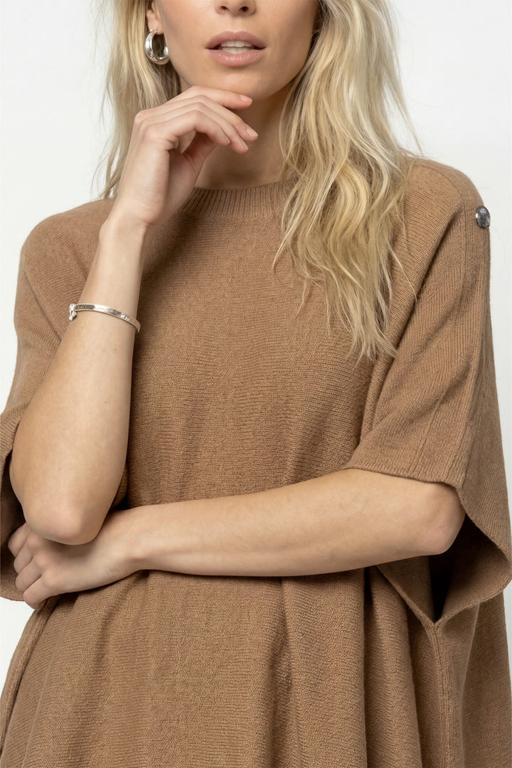 Monari Brown Sugar Jumper 809944, close-up of the fringed hem detail