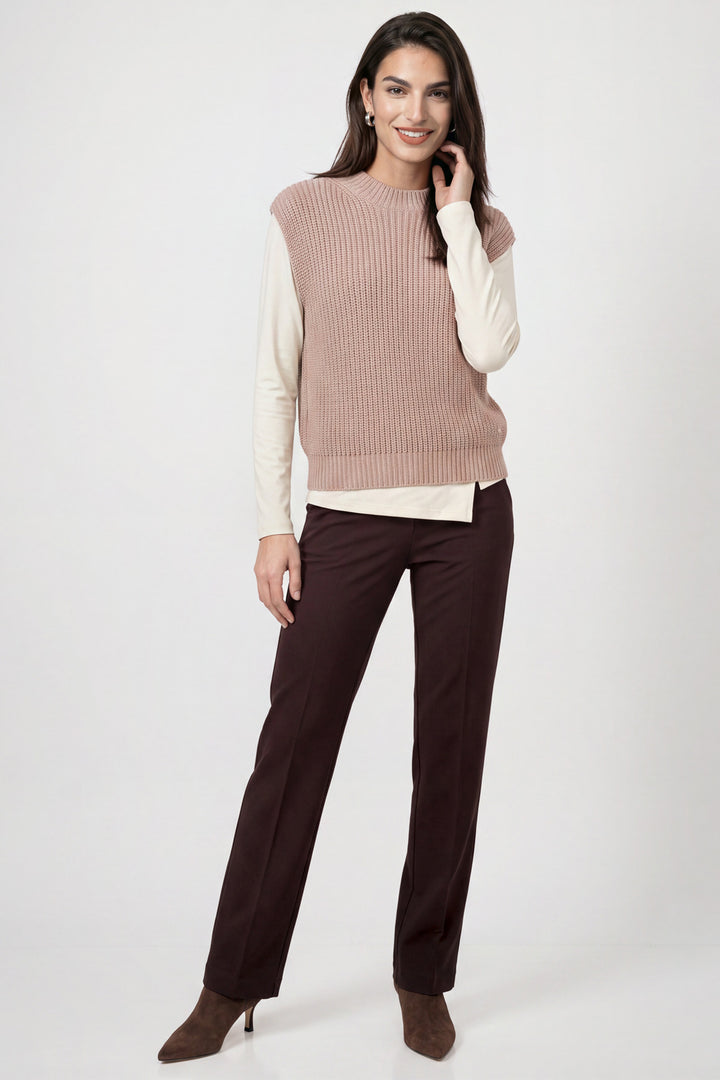 Monari Cappuccino Pink Vest 809899, close-up of the dropped armhole detail