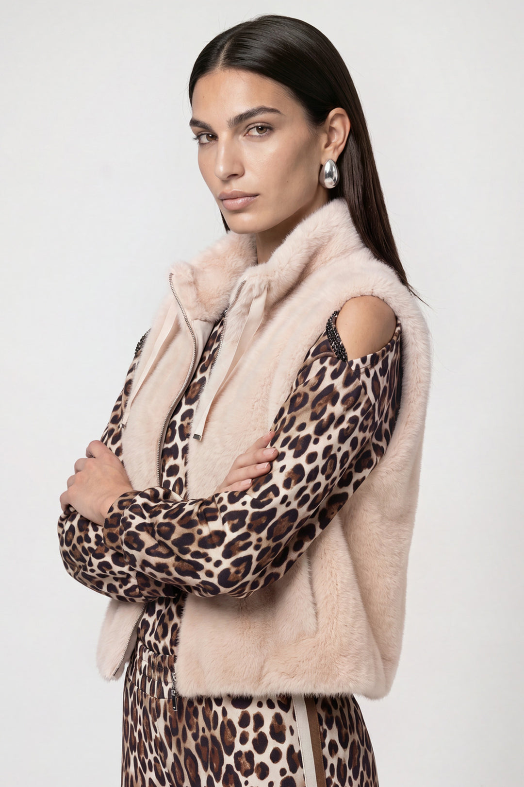 Monari Cappuccino Pink Waistcoat 810033, side view showing the relaxed boxy fit