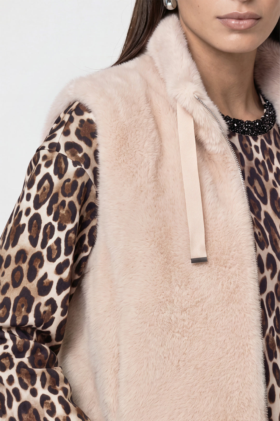 Monari Cappuccino Pink Waistcoat 810033, close-up of the plush faux fur texture