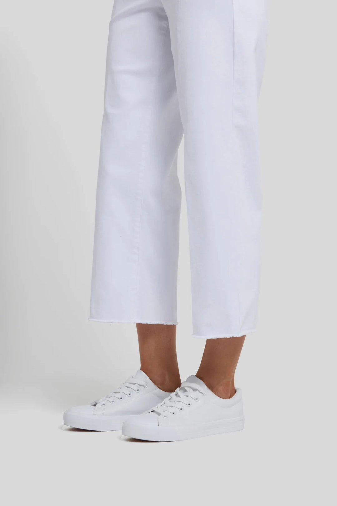 NYDJ Coco Optic White Relaxed Wide Leg Cropped Jeans MFOSCR9069