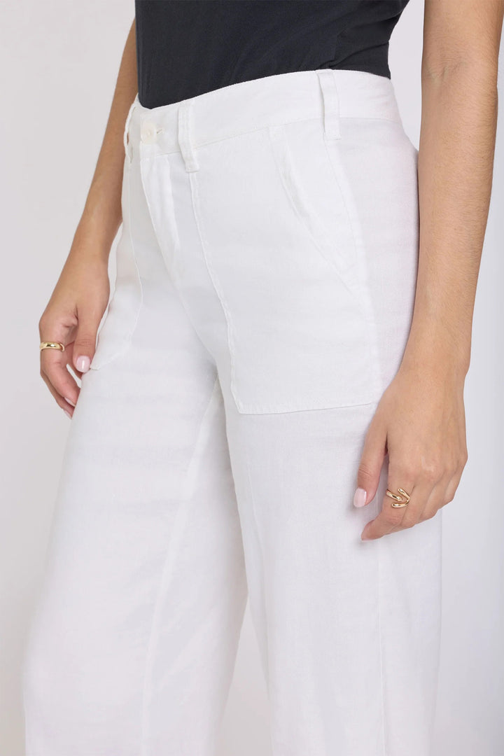 NYDJ MAKB8763 Optic White Wide Leg Linen Cargo Capri Pants
