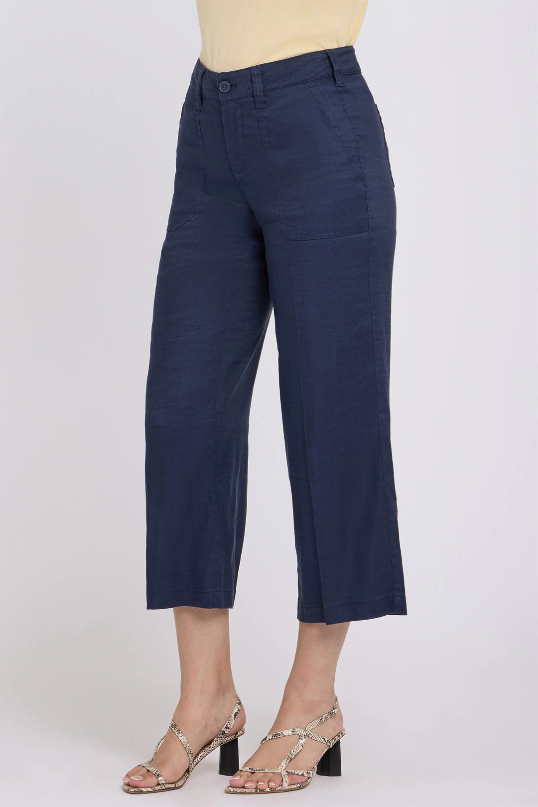 NYDJ MAKB8763 Oxford Navy Wide Leg Stretch Linen Cargo Capri Pants