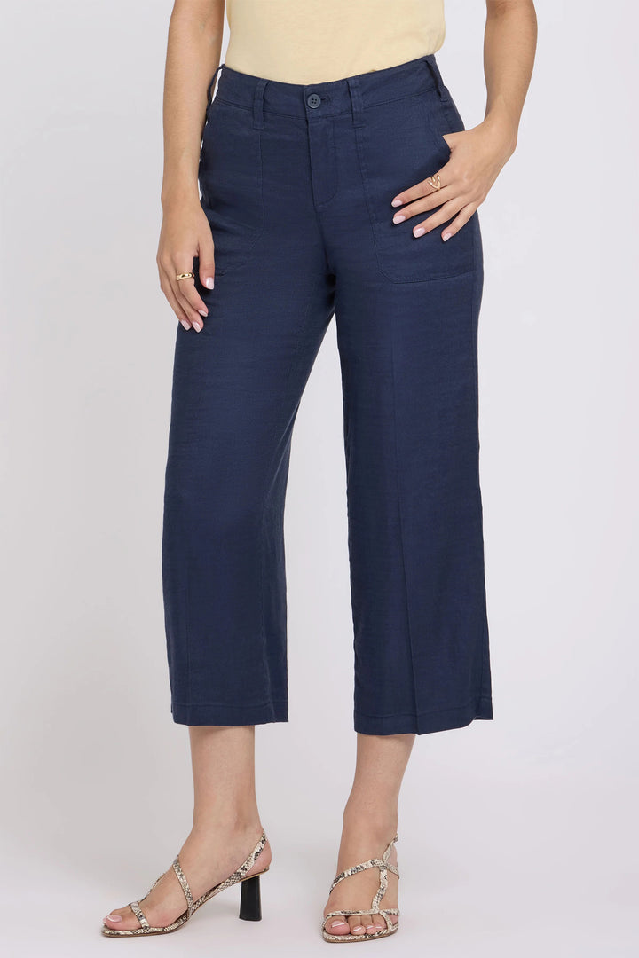 NYDJ MAKB8763 Oxford Navy Wide Leg Stretch Linen Cargo Capri Pants