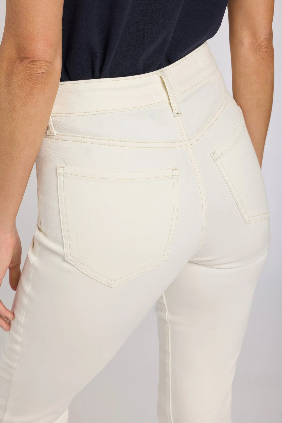 NYDJ MCWD8144 Vintage White Billie Mini Ankle Fray Jeans