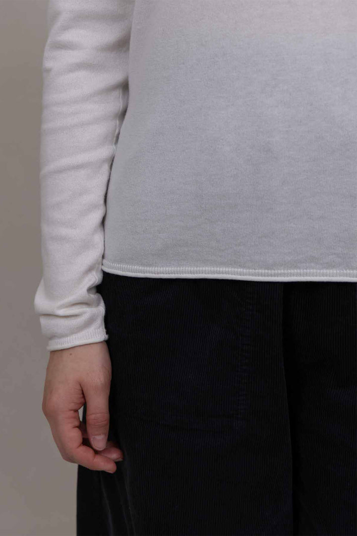 Oats &amp; Rice Elmer Ivory White Cashmere Cotton Top OR26-C04, sleeve and hem detail