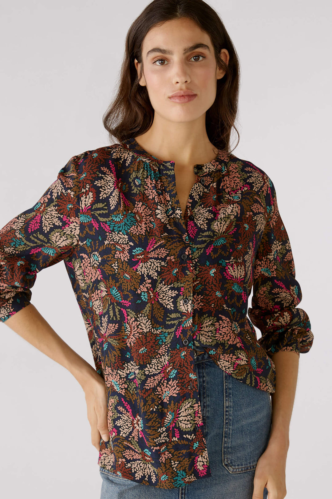 Oui 79319 0843 Brown Red Leaf Print Band Collar Blouse - Shirley Allum Boutique