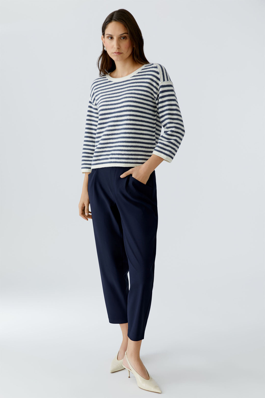 Oui 97143 5742 Dark Blue Cropped Trousers