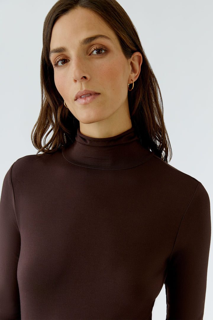 Oui Chocolate Torte Brown Long Sleeve Roll-Neck Top 99007-8936, close-up front
