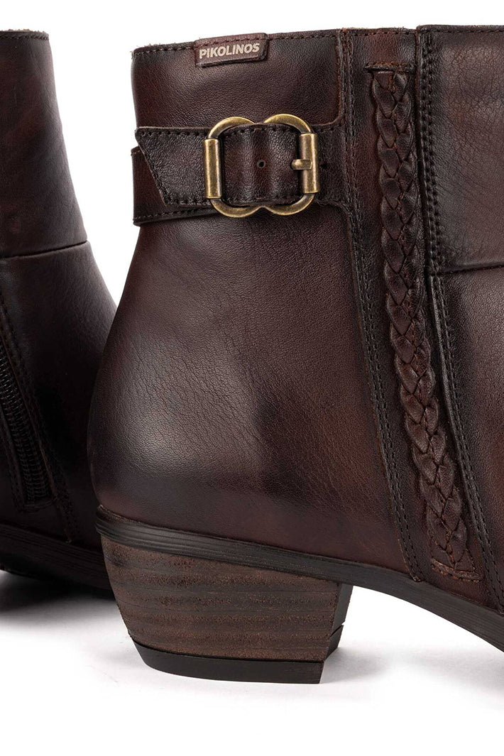 Pikolinos Utiel Caoba Brown Leather Ankle Boots W7P-8501, detail close-up