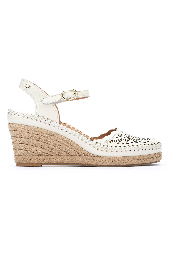 Pikolinos Vila W9Y-1508 Cream Leather Sandal - Shirley Allum Boutique