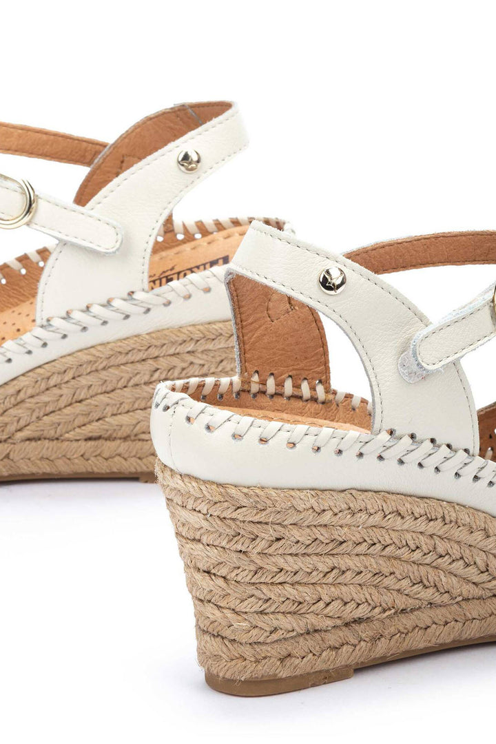 Pikolinos Vila W9Y-1508 Cream Leather Sandal - Shirley Allum Boutique