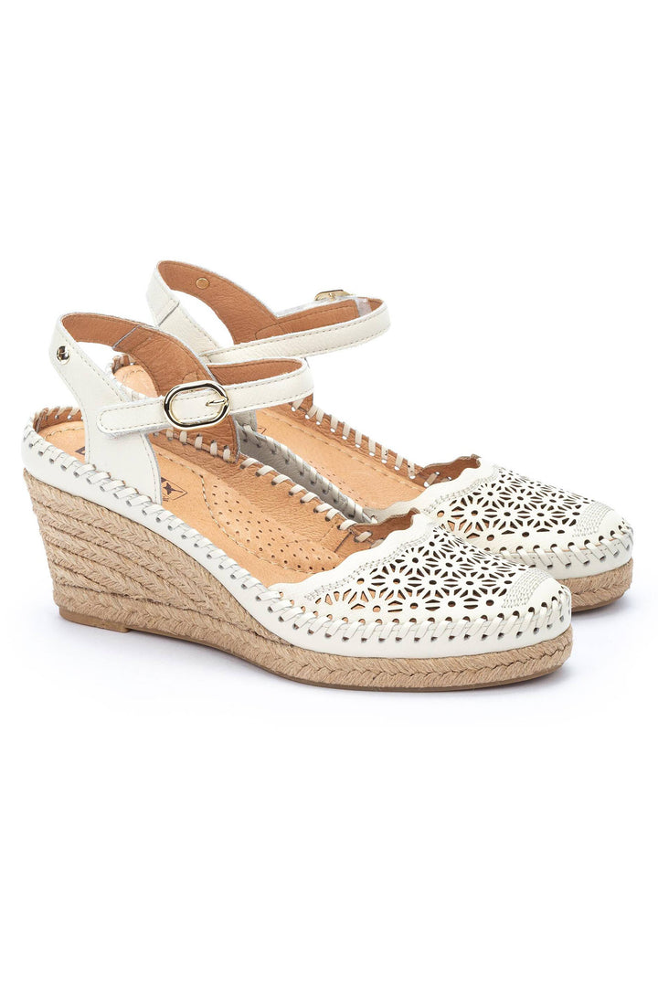 Pikolinos Vila W9Y-1508 Cream Leather Sandal - Shirley Allum Boutique
