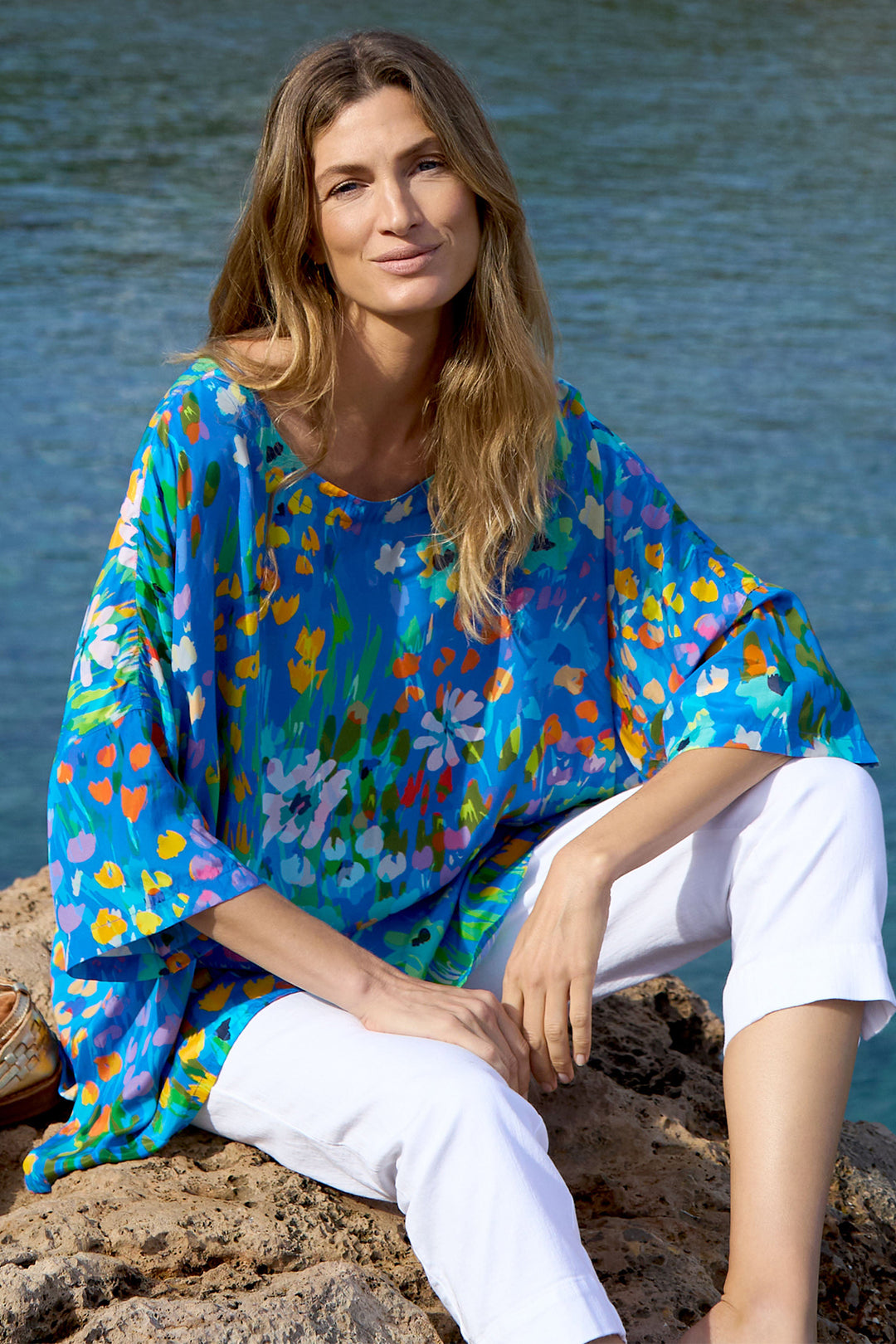 Sahara Top Abstract Painted Garden Multicolour GRT459-APG - Shirley Allum Boutique