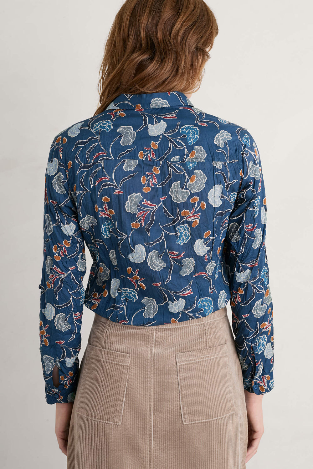 Seasalt 295 Larissa Light Squid Blue Smudged Carnation Print Shirt - Shilrey Allum Boutique