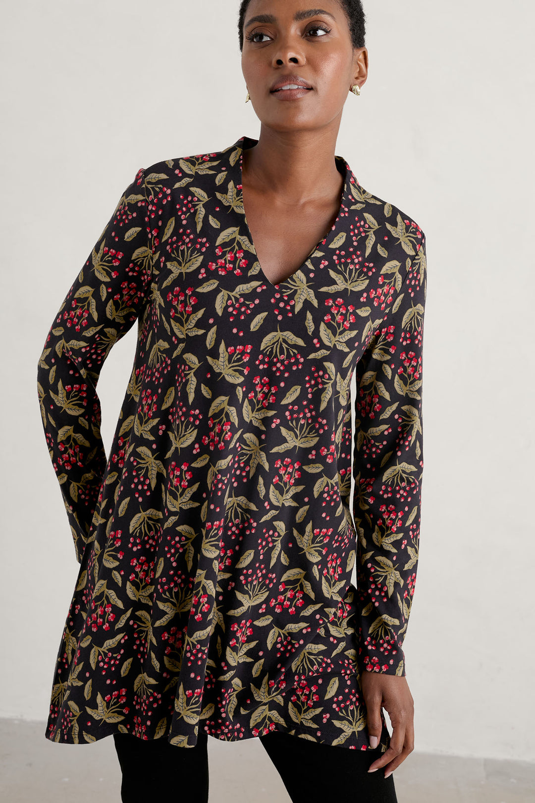 Seasalt Berry Leaves Black Onyx Molevenny V-Neck Tunic Top - Shirley Allum Boutique