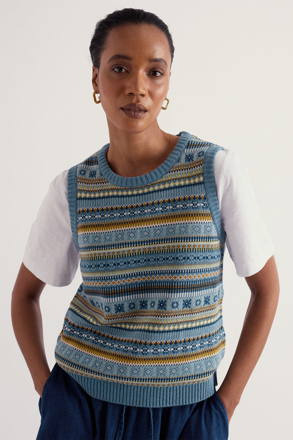 Seasalt Cornwall Cove Cottage Carved Relief Cadet Multi Vest WM35885 39070, styled over a shirt