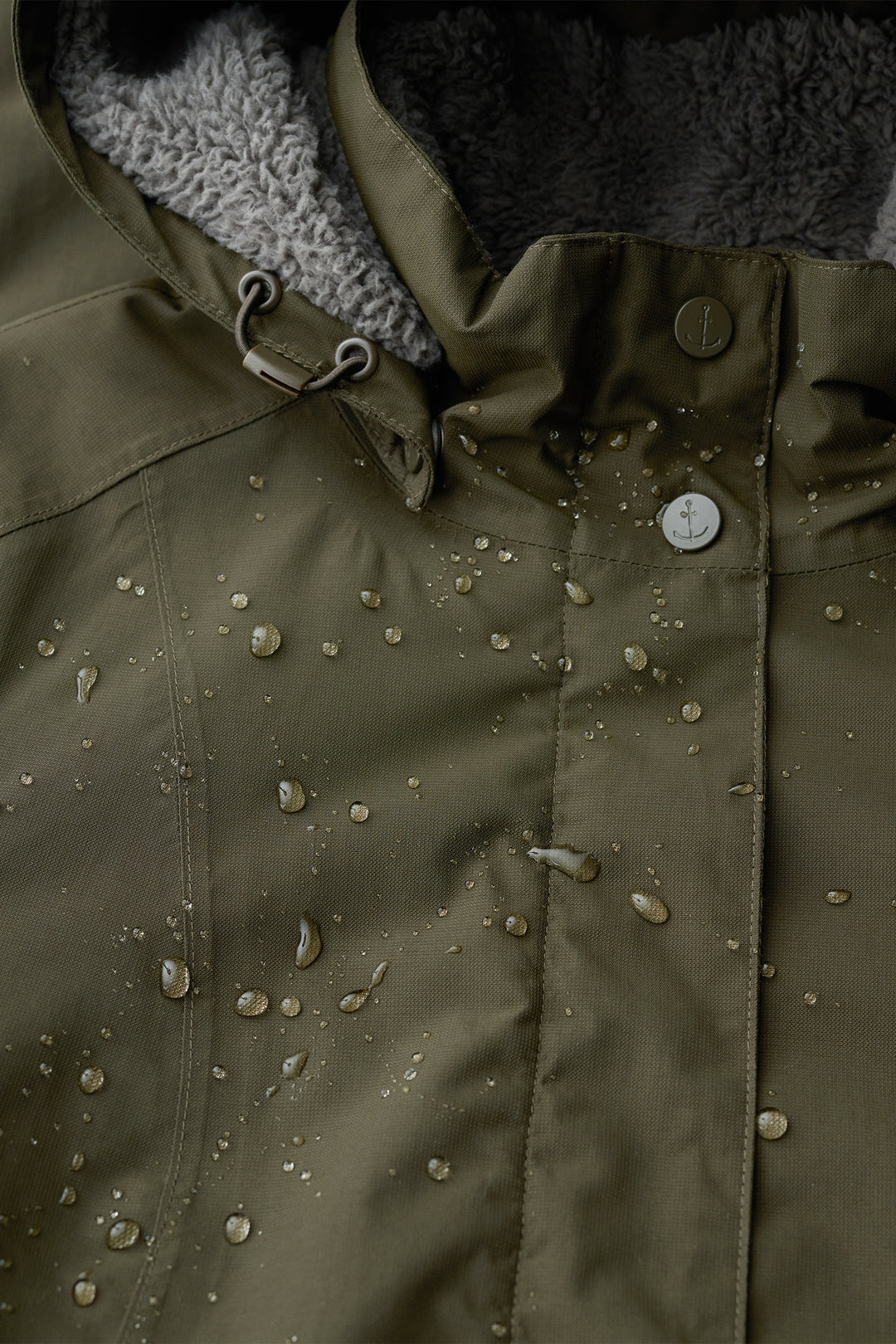 Seasalt Cornwall Janelle Woodland Green Waterproof Jacket, water beading on the fabric close up