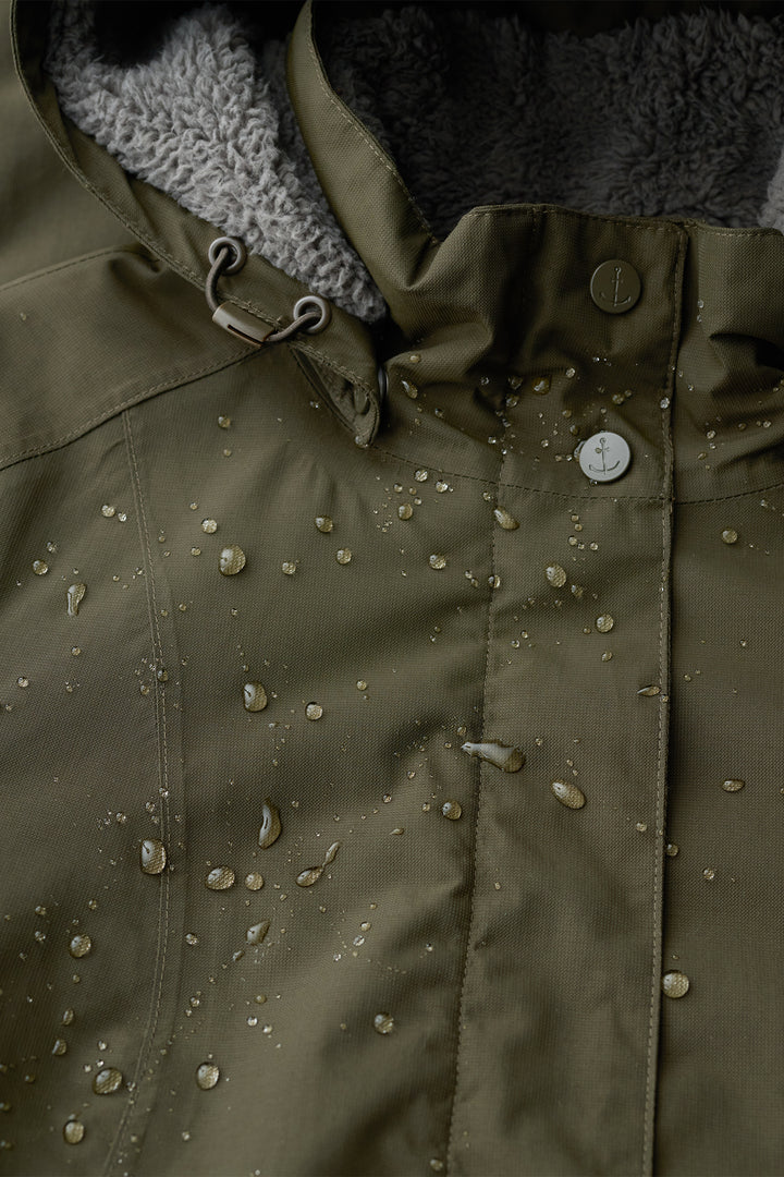 Seasalt Cornwall Janelle Woodland Green Waterproof Jacket, water beading on the fabric close up