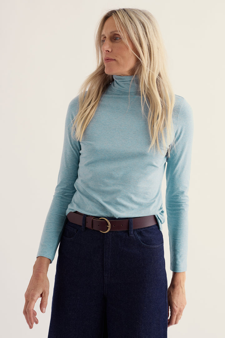 Seasalt Cornwall Landing Lichen Green Top, front view on model