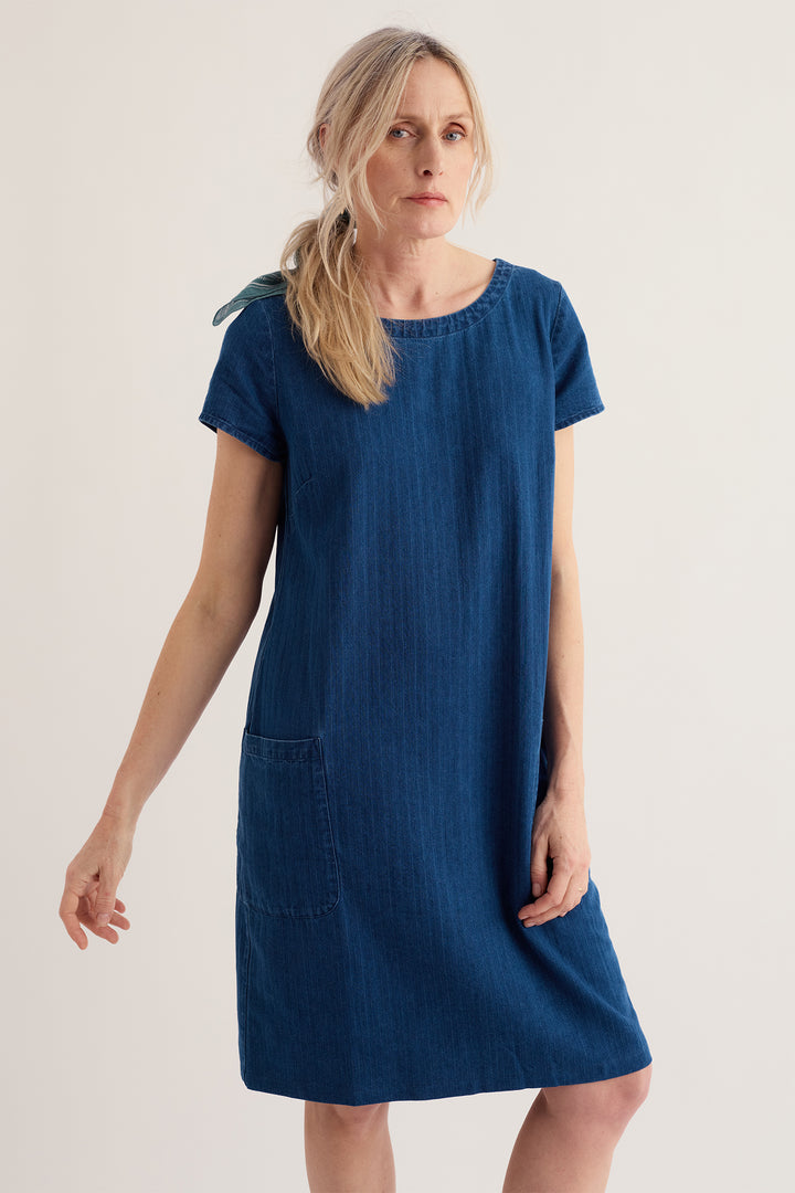 Seasalt Cornwall River Cove Mid Indigo Blue Dress WM40670 37673, front view on model showing the patch pockets