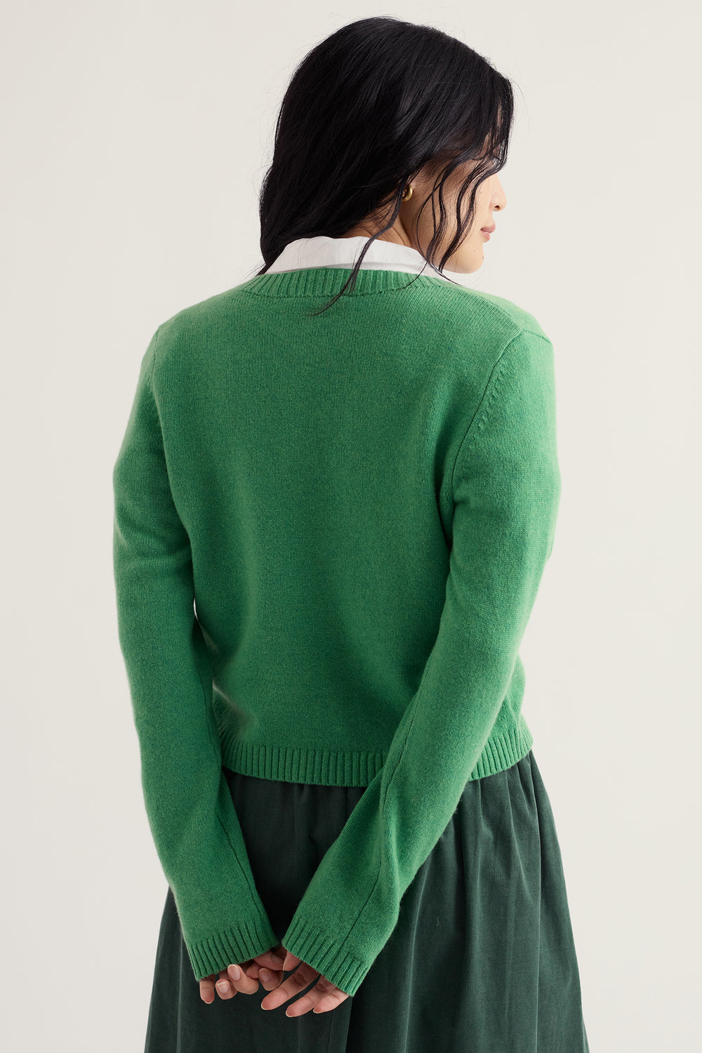 Seasalt Cornwall Tern Tide Pea Pod Green Merino Cardigan WM32107 38442, worn full length