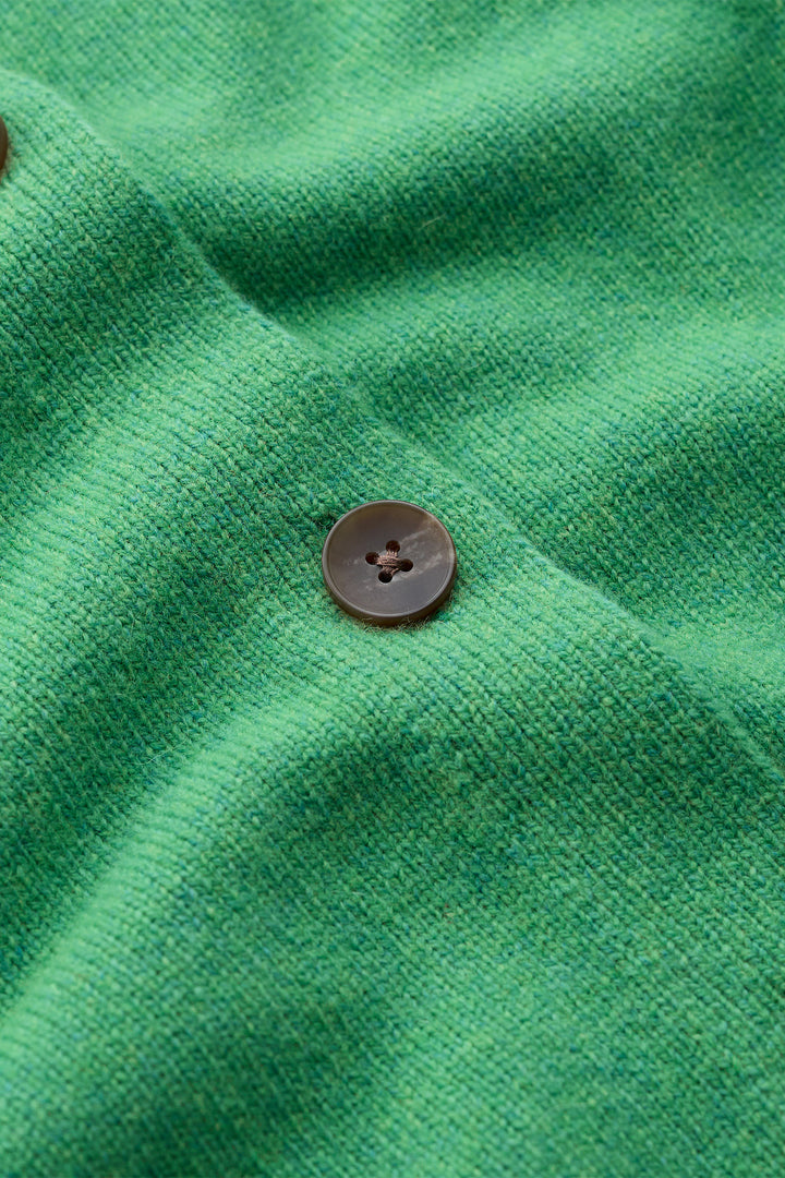 Seasalt Cornwall Tern Tide Pea Pod Green Merino Cardigan WM32107 38442, knit and button detail