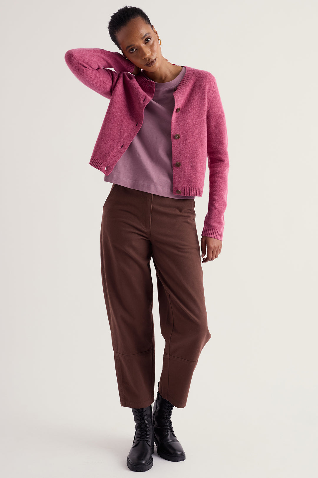 Seasalt Cornwall Tern Tide Rosa Pink Merino Cardigan WM32107 36475, worn