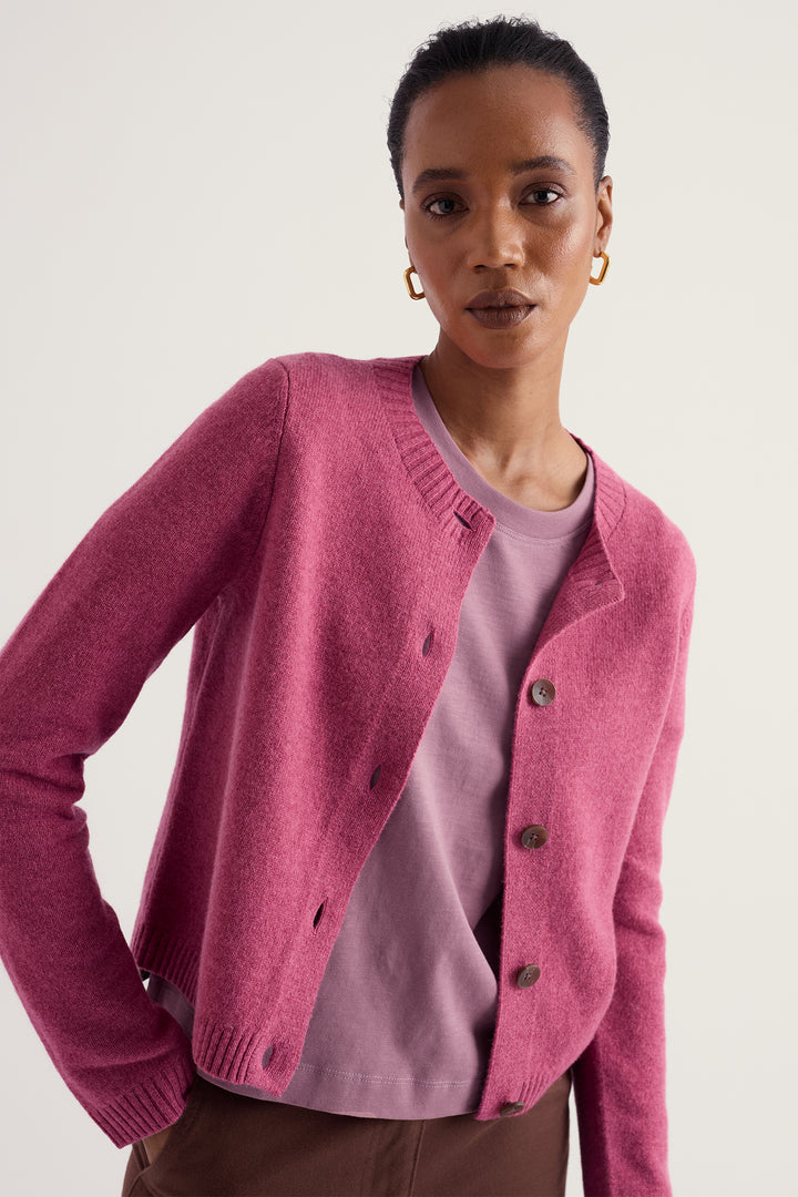 Seasalt Cornwall Tern Tide Rosa Pink Merino Cardigan WM32107 36475, styled