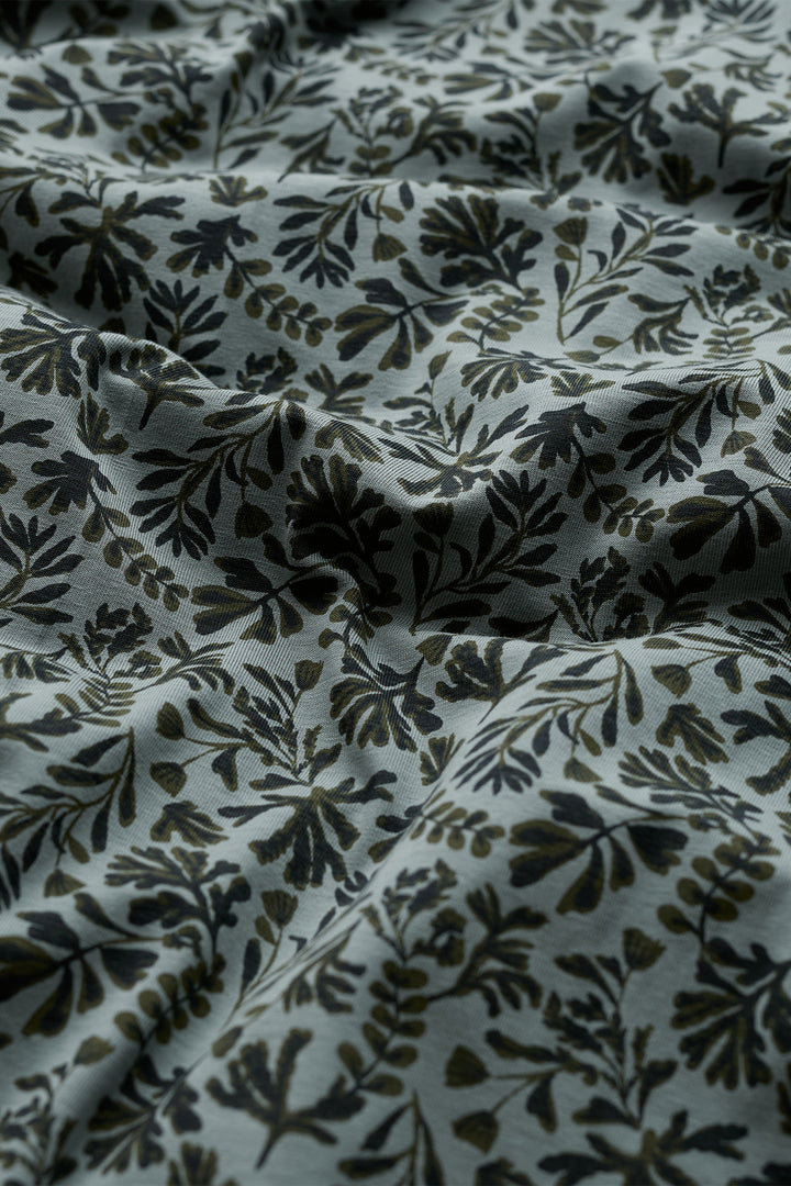 Seasalt Cornwall Veronica Painted Seaweed Lichen Green Dress, print close up