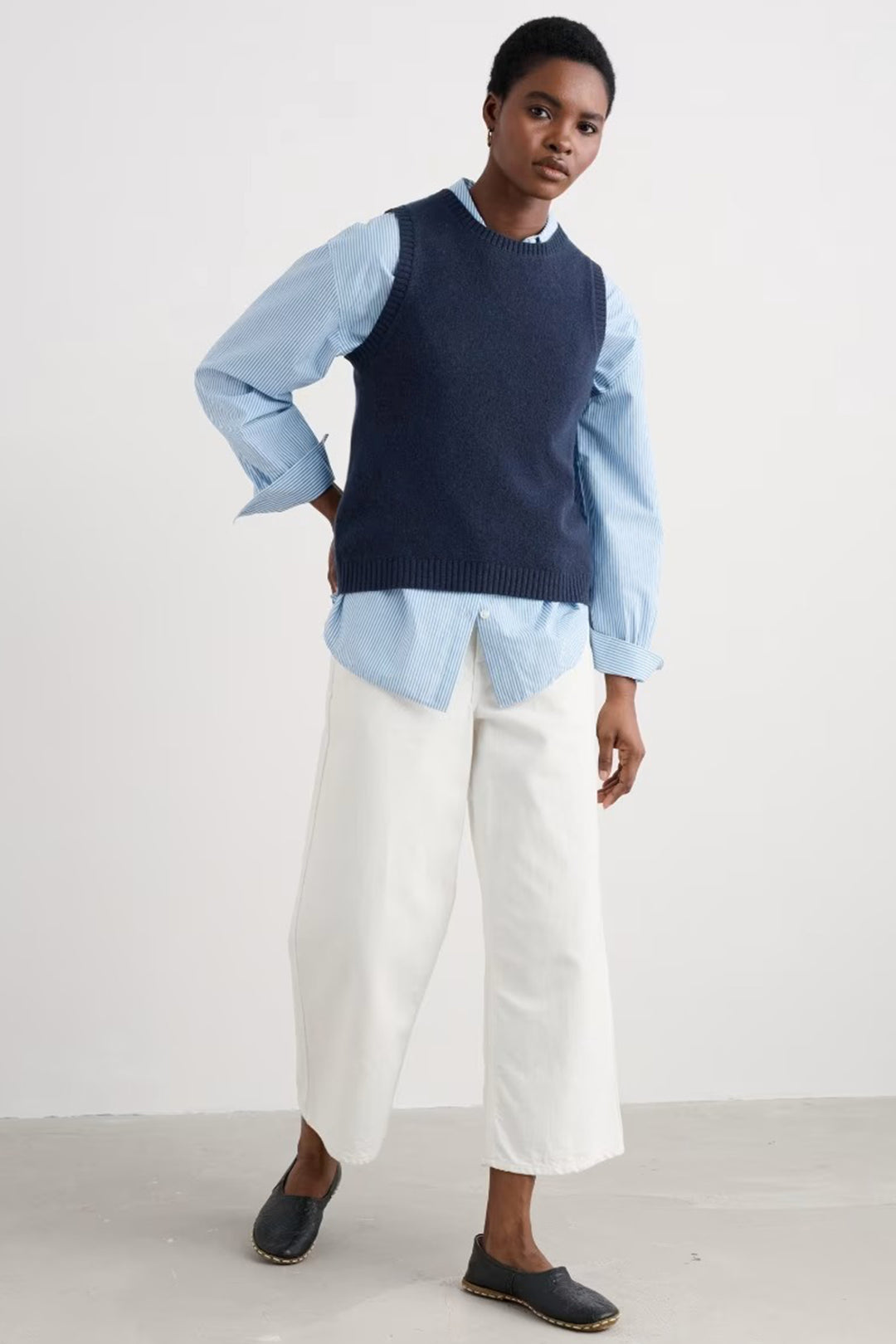 Seasalt East View Maritime Navy V-Neck Vest Jumper WM34204R