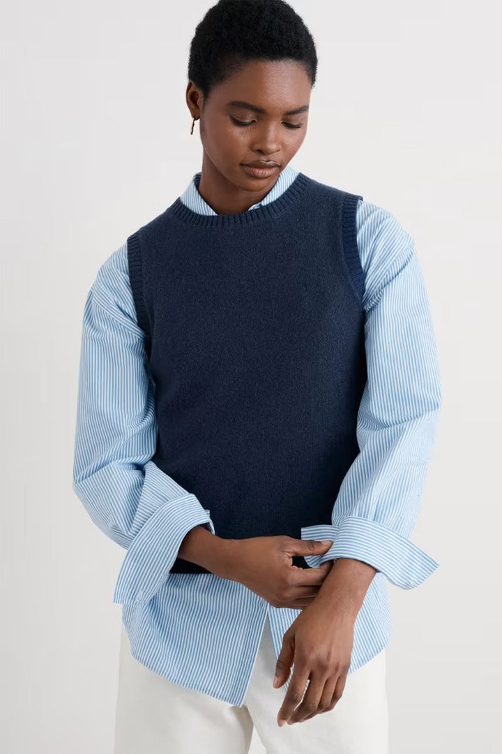 Seasalt East View Maritime Navy V-Neck Vest Jumper WM34204R