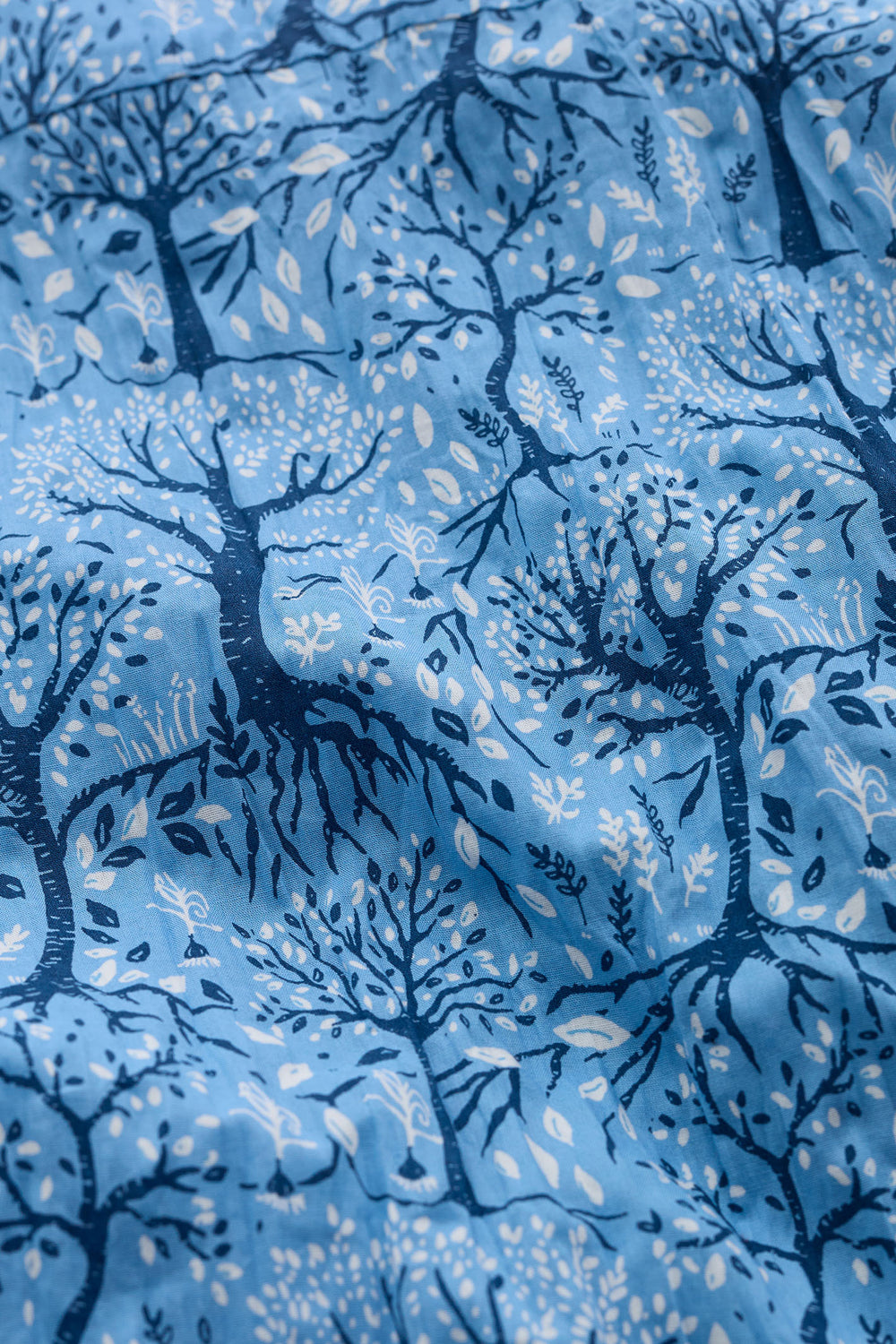 Seasalt Larissa Blue Wild Woodland Clear Sky Print Shirt - Shirley Allum Boutique
