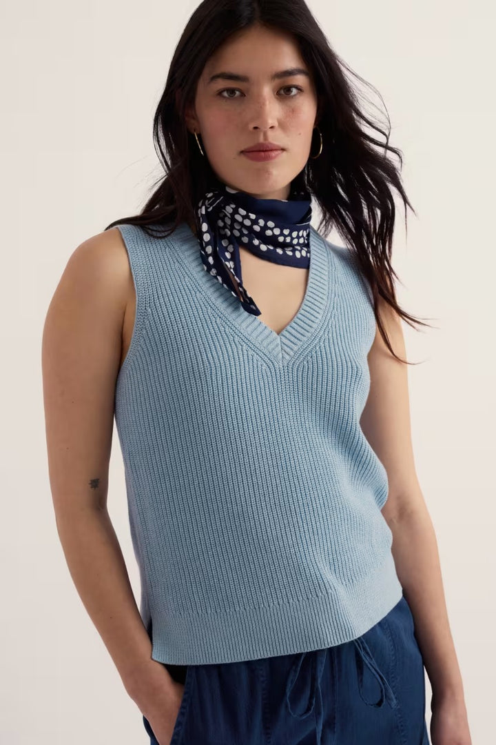 Seasalt WM31717-38039 Lookout Point Blue Fog Vest Jumper