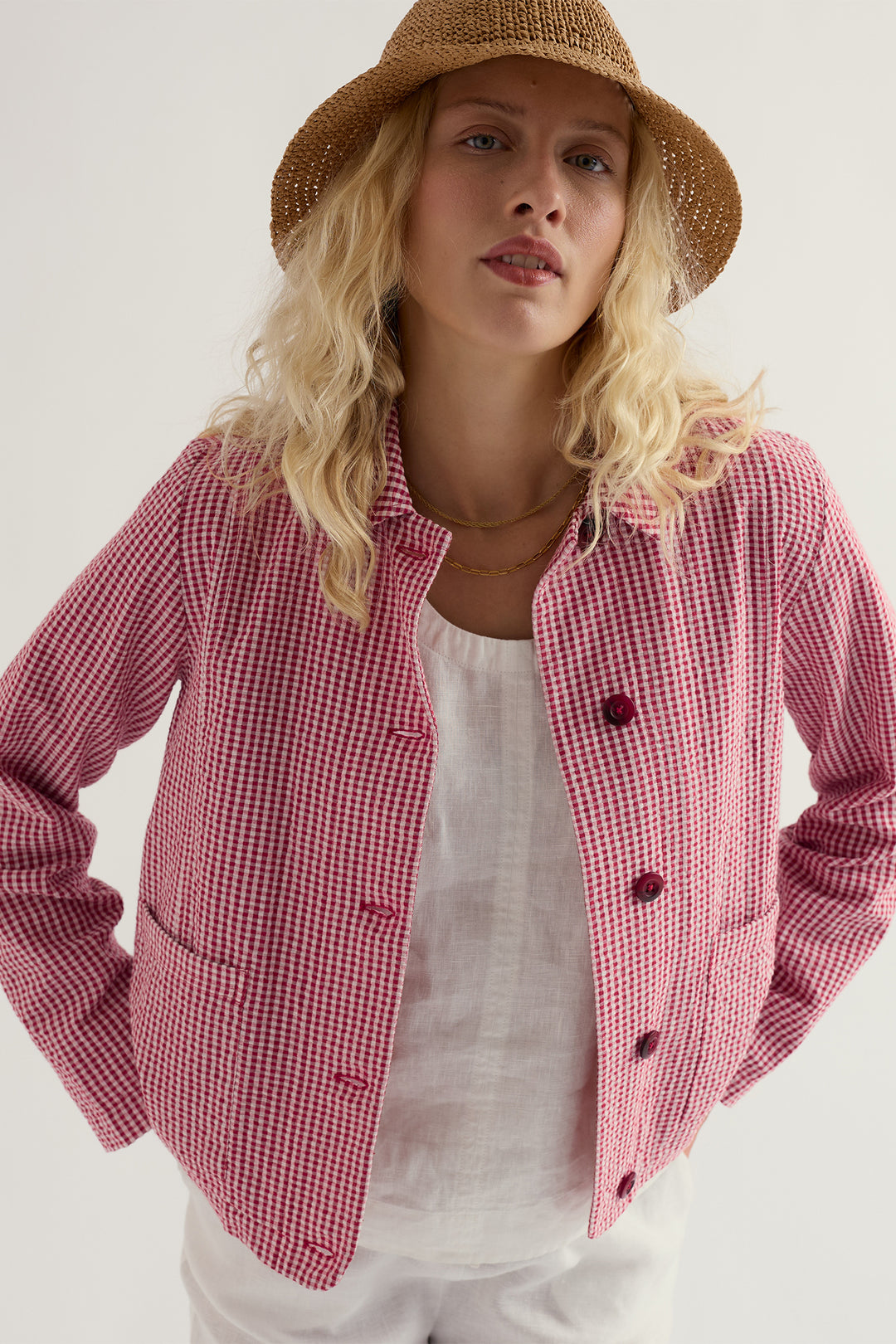 Seasalt WM34334R Carnon Downs Gingham Scarlet Red Jacket