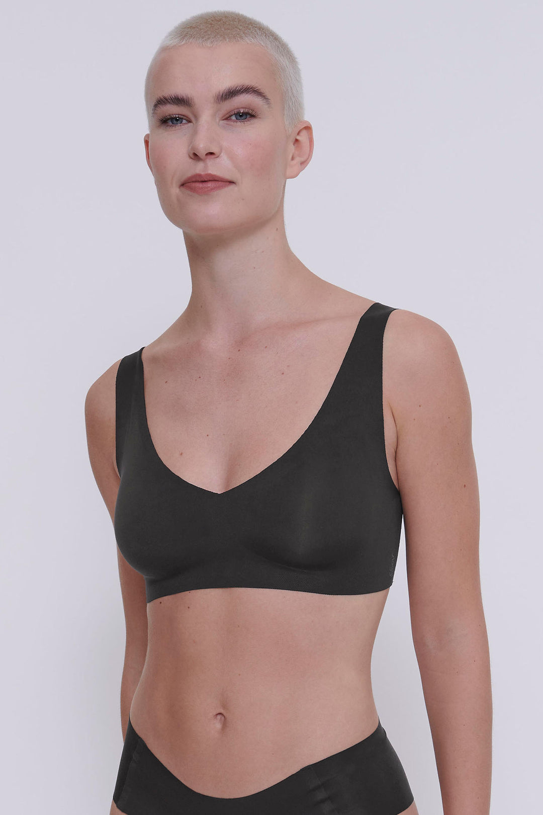 Sloggi 10217728 0004 Zero Feel 2.0 Black Bralette - Shirley Allum Boutique