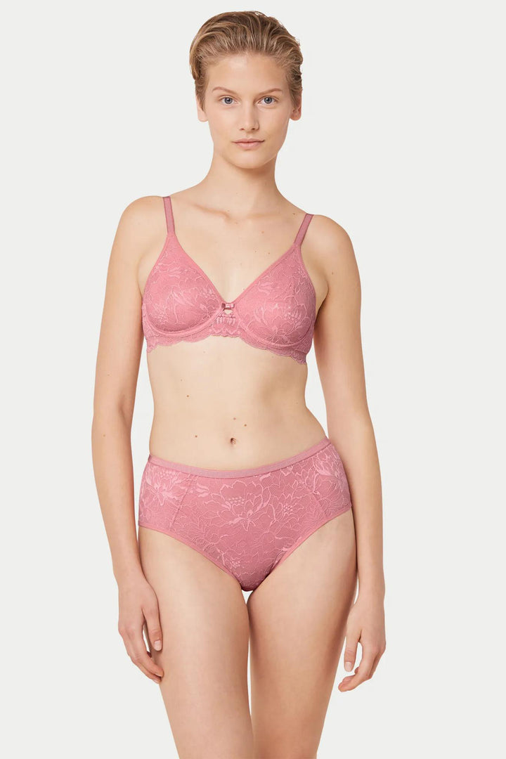 Triumph Amourette Charm Maxi02 pink briefs at Shirley Allum