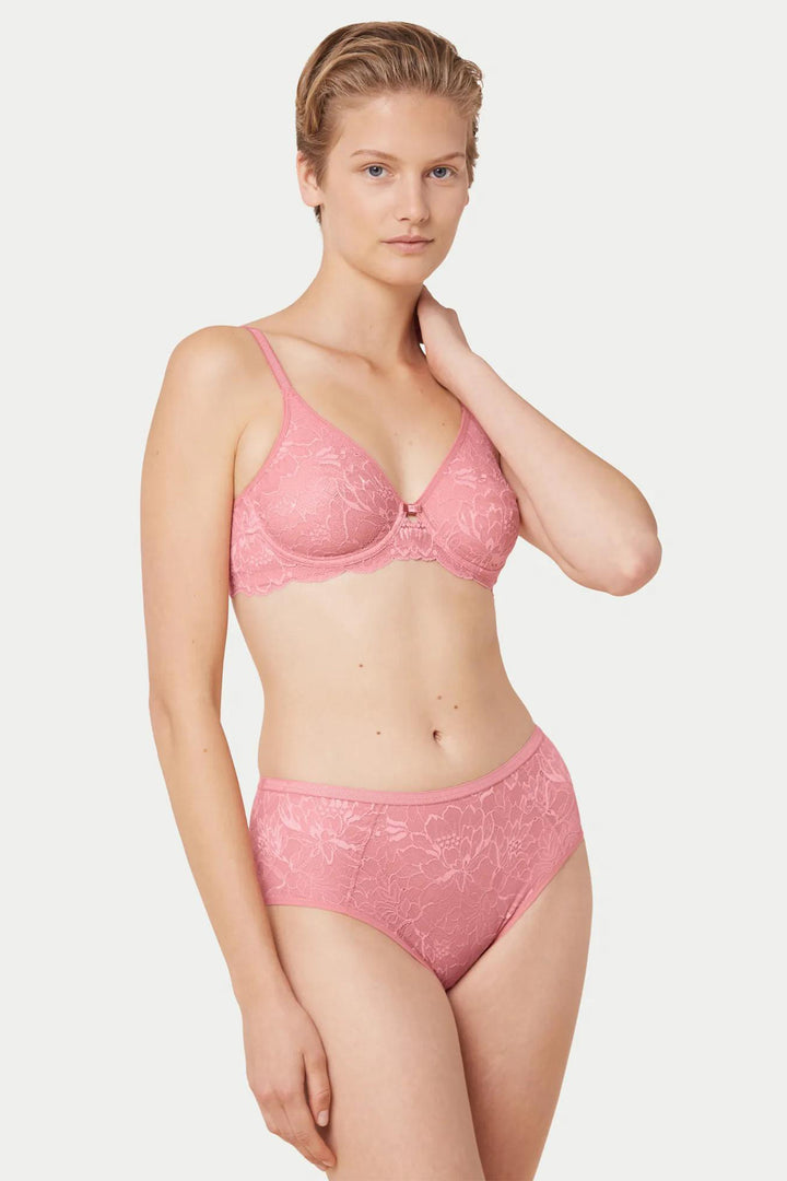 Triumph Amourette Charm T W02 pink bra at Shirley Allum