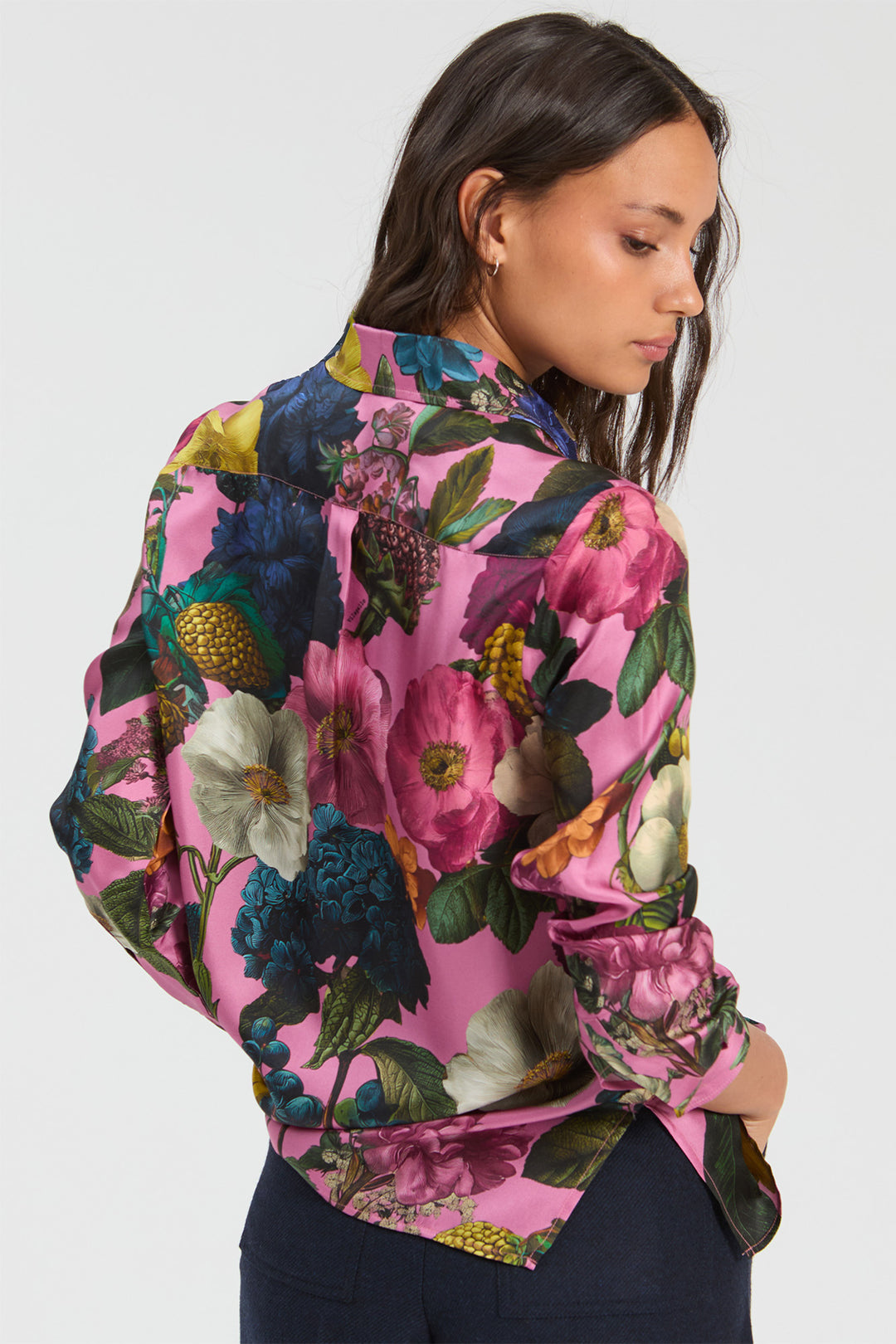 Vilagallo Pink Floral Silk Blouse at Shirley Allum