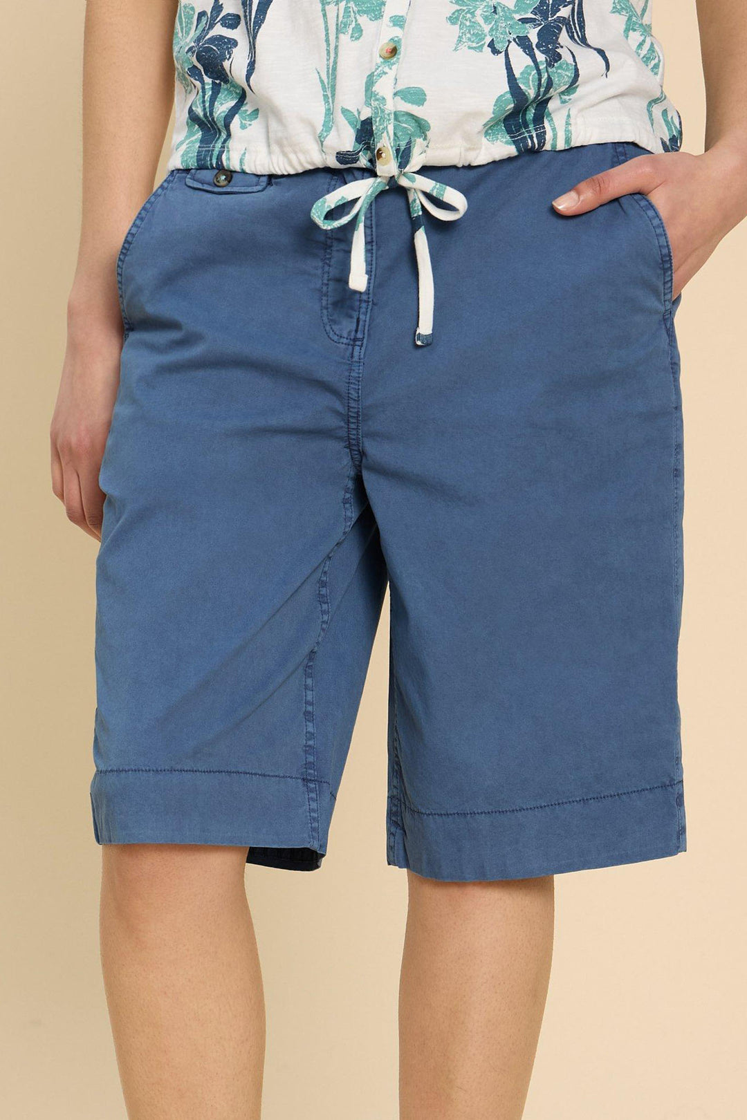 White Stuff 440946 Hayley Mid Blue Organic Chino Shorts - Shirley Allum Boutique