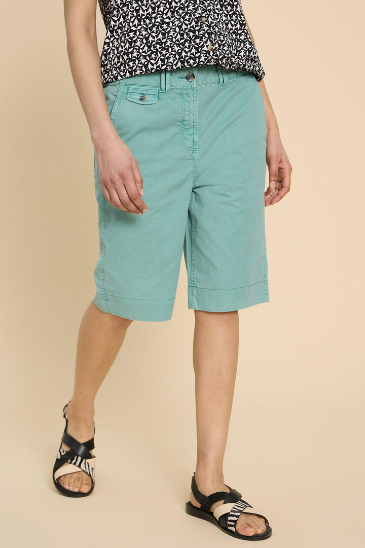 White Stuff 440946 Hayley Mid Teal Organic Chino Shorts - Shirley Allum Boutique