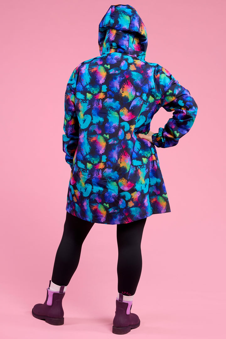 Wilderly LLR-RSP Navy Rainbow Splatter Longline Raincoat