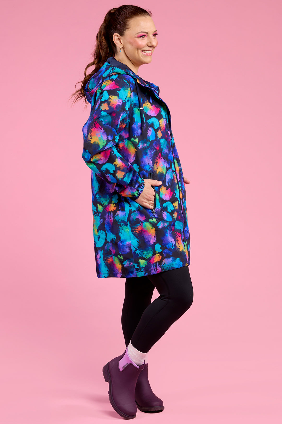Wilderly LLR-RSP Navy Rainbow Splatter Longline Raincoat