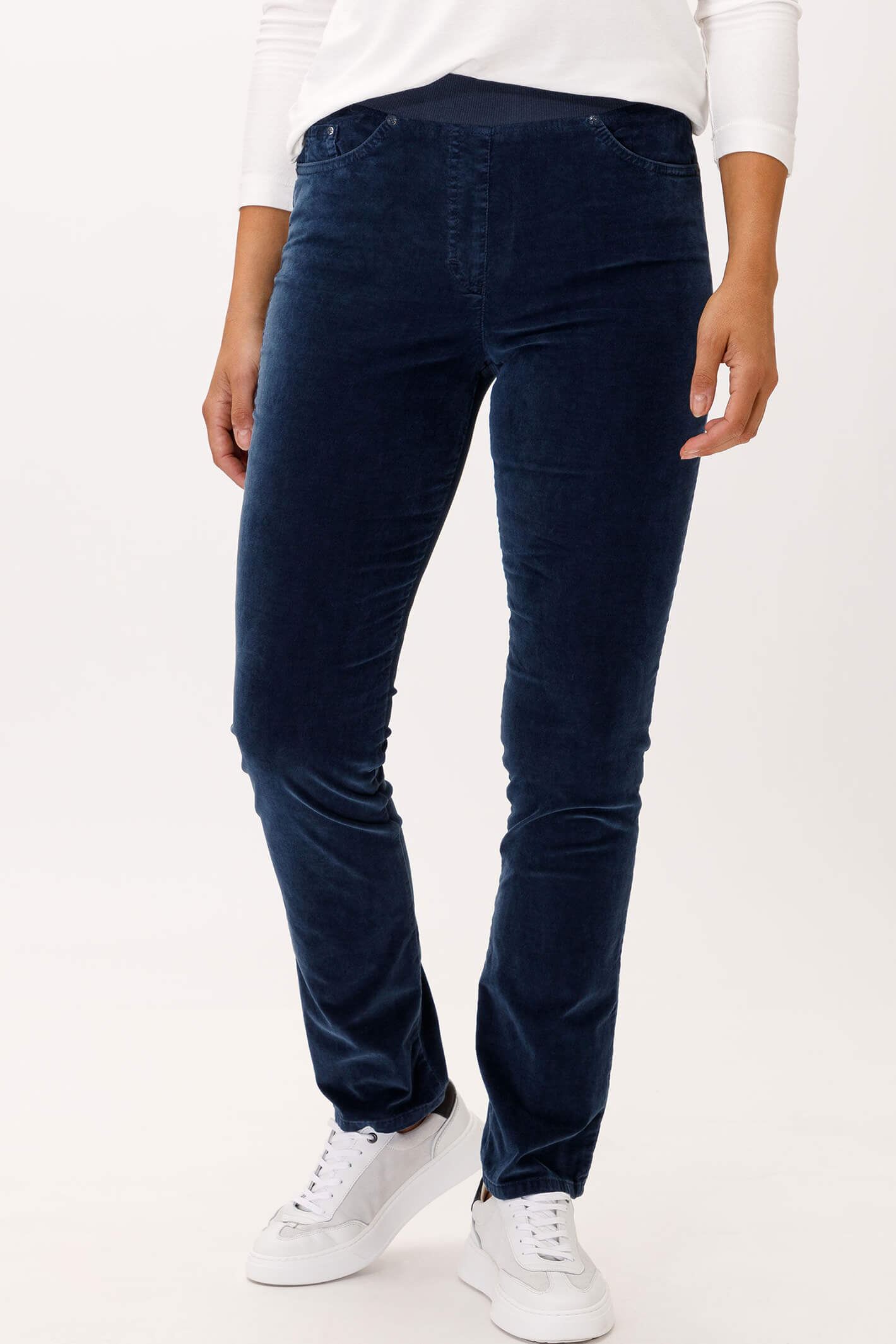 Brax Raphaela Pamina 19 1434 22 Navy Cord Pull On Jeans