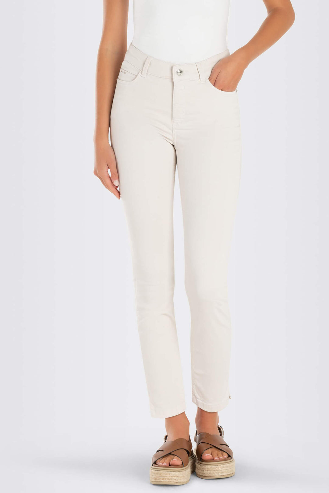 MAC 0425L 5495-00 14R Antique White Dream Summer Jeans - Shirley Allum Boutique