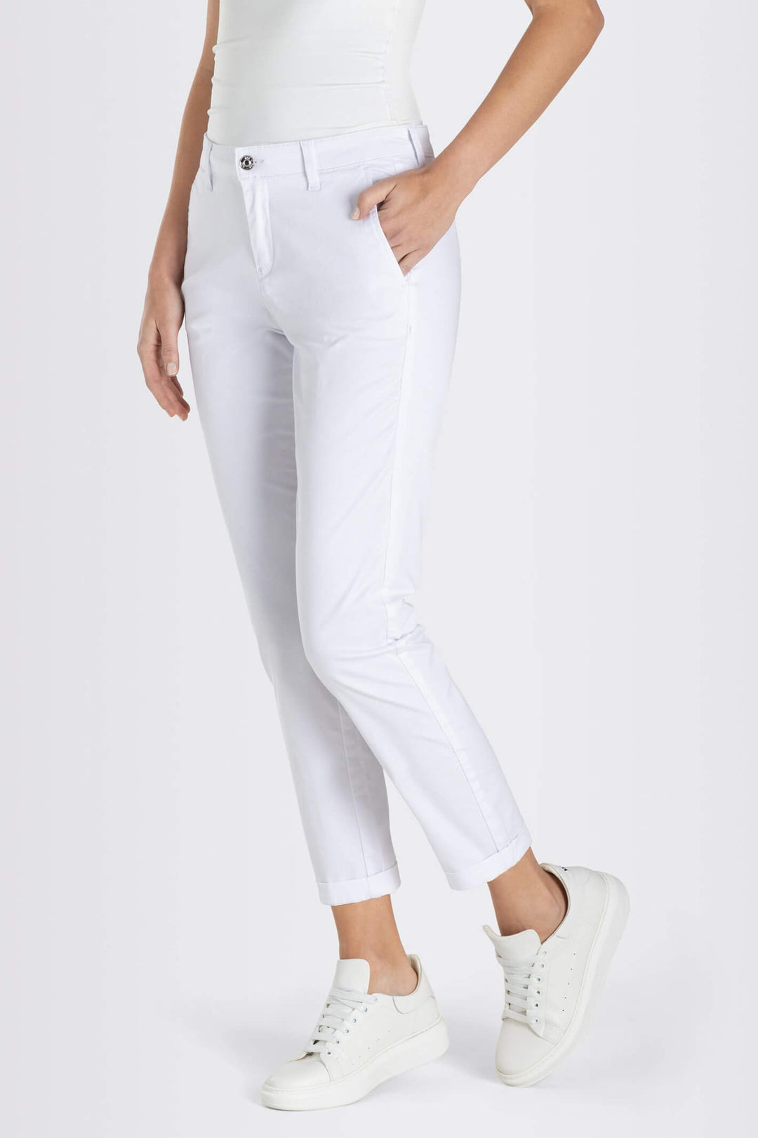 MAC 0434L 3075-00 010 White Chino Turn Up Trousers - Shirley Allum Boutique