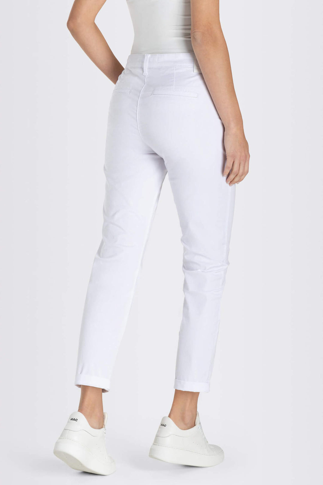 MAC 0434L 3075-00 010 White Chino Turn Up Trousers - Shirley Allum Boutique